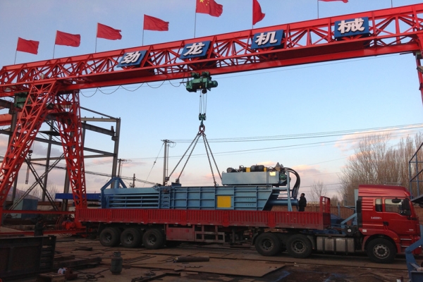 JL-Z125型全自動塑料膜打包機客戶現場圖片